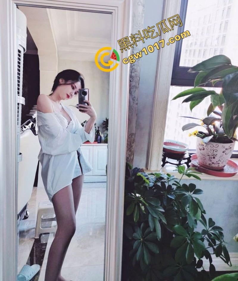 南航校花【罗诗涵】现实版“少女升职器”！纯洁外表下欲望横流，肉体和心灵都被大鸡巴彻底征服，为升职甘做领导肉便器！