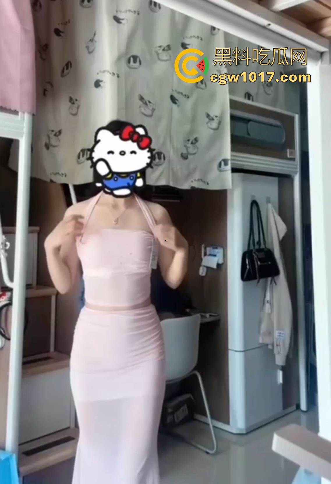 广东海洋大学极品24级系花【李晓芸】不雅视频遭前男友曝光,极品模特身材,各种蹶臀挨操,扶墙猛插淫荡的一批!