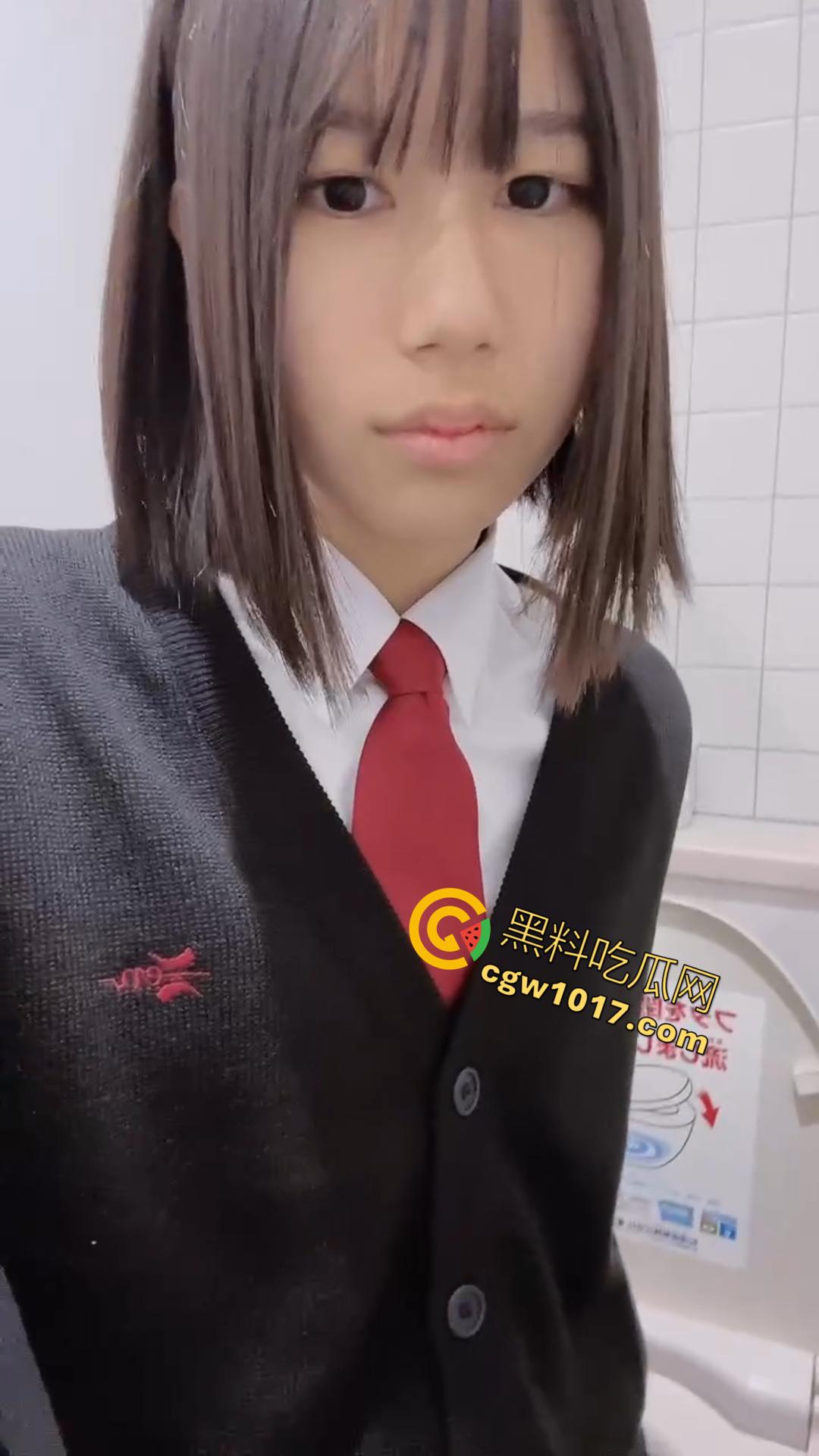 沈阳职高【刘思涵】在宿舍跟金主爸爸网调!抠逼揉奶掰穴特写,不再是别人的白月光 她已经变成了金主专属母狗!