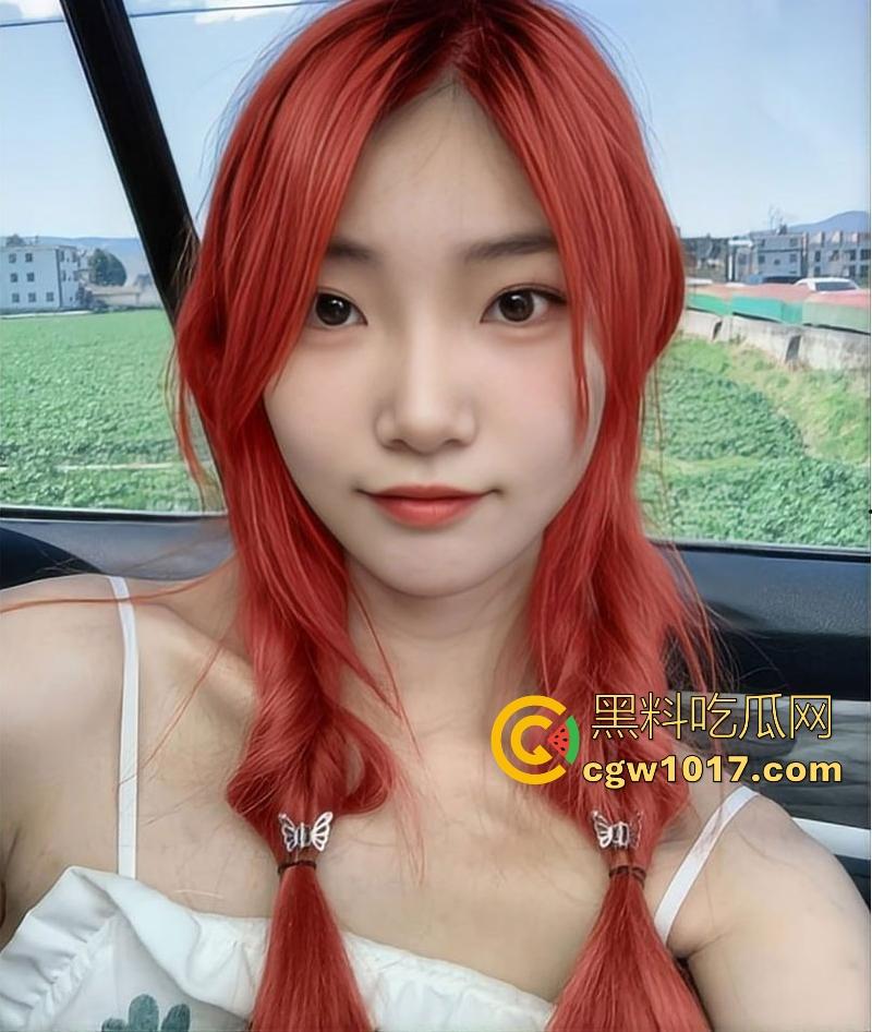 武汉大学英语系学姐【魏美丽】约炮成瘾,看似清纯可爱,实则骚逼里早已灌满精液,被大屌操成母狗!