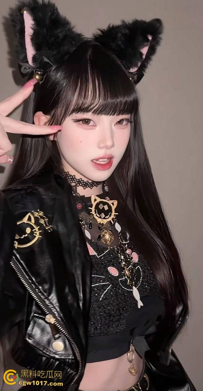 抖音五百万御姐网红【Ke08】，AI脱衣福利视频，五屌怼脸颜射，无套内射白虎嫩穴，逼脸同框诱惑十足！