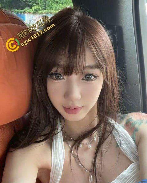 极品嫩妹性爱视频流出!男友做爱时掐脖子扇脸 直接暴力调教, 嫩妹一边被打一边被操 直接哭着说不做了要分手!