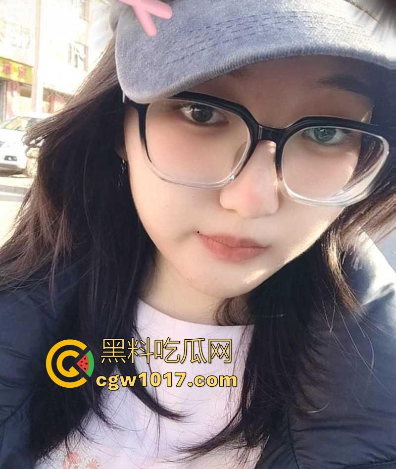 浙江电工职业学院【王羽希】相貌平平却有着极其旺盛的性欲,为了发泄性欲给炮友转账花钱,年纪轻轻的淫骚母畜!