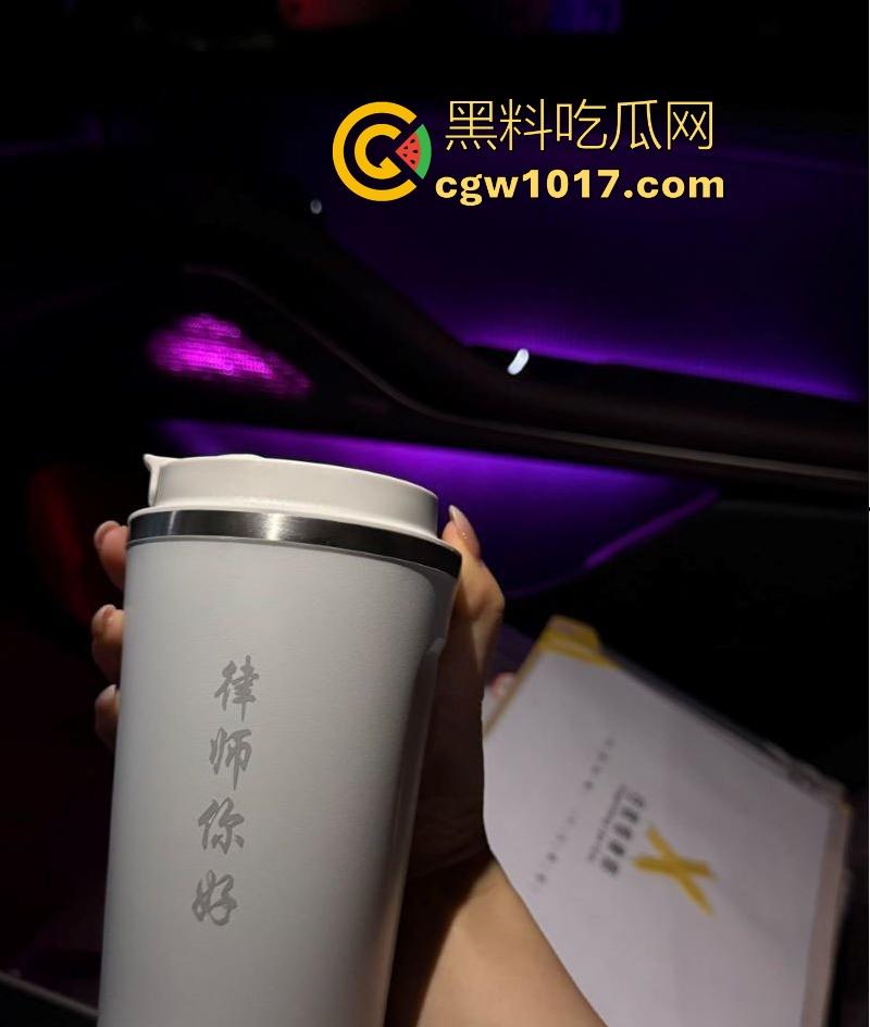 山东精英女律师【林彩虹】不雅视频流出，西装女御姐法院的铁娘子，无论你平时再猛，在大鸡巴面前还是乖乖被降伏！