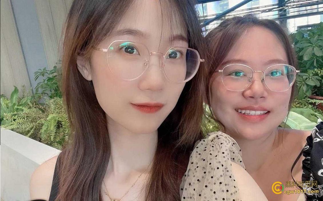 天津医科大学【陈思颖】，长相清纯反差十足，在床上是让人享受的小妖精，捆绑调教后趴在床上被无套内射 ！