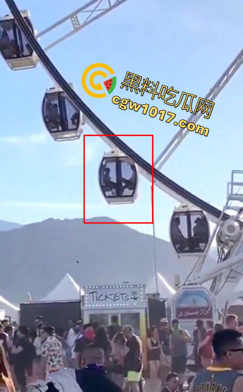 摩天轮刚启动就开吃!饥渴洋妞当众跪舔弟弟 舱内上演活春宫 生怕别人看不到 太敢玩了!