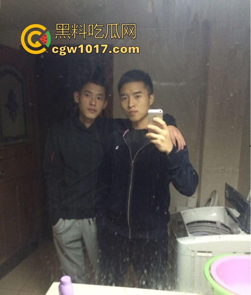 曾经哪个精神小伙如果也是能操上好逼了!跟甜美白领私下厮混,各种花式做爱,对镜后入大奶狂甩,浪叫到腿软!