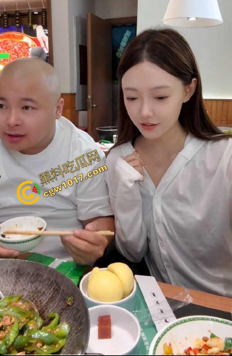 快手千万粉网红【老狗】惊爆丑闻:婚内出轨乱搞、KTV淫乱黑料满天飞!与爱徒【孙佳昕】狂欢,前妻直播爆猛料,裸露内幕掀波澜!