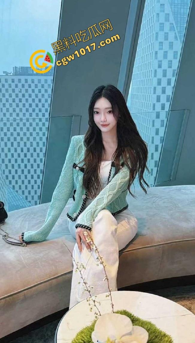 快手千万粉网红【老狗】惊爆丑闻：婚内出轨乱搞、KTV淫乱黑料满天飞！与爱徒【孙佳昕】狂欢，前妻直播爆猛料，裸露内幕掀波澜！