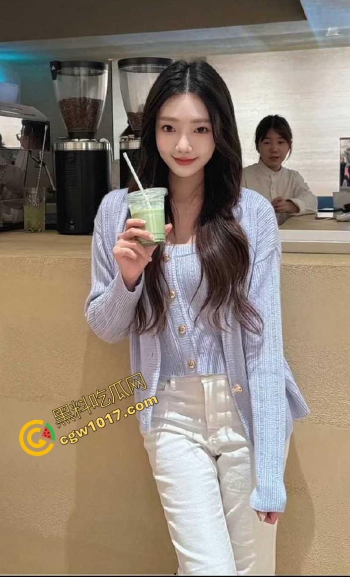 快手千万粉网红【老狗】惊爆丑闻：婚内出轨乱搞、KTV淫乱黑料满天飞！与爱徒【孙佳昕】狂欢，前妻直播爆猛料，裸露内幕掀波澜！