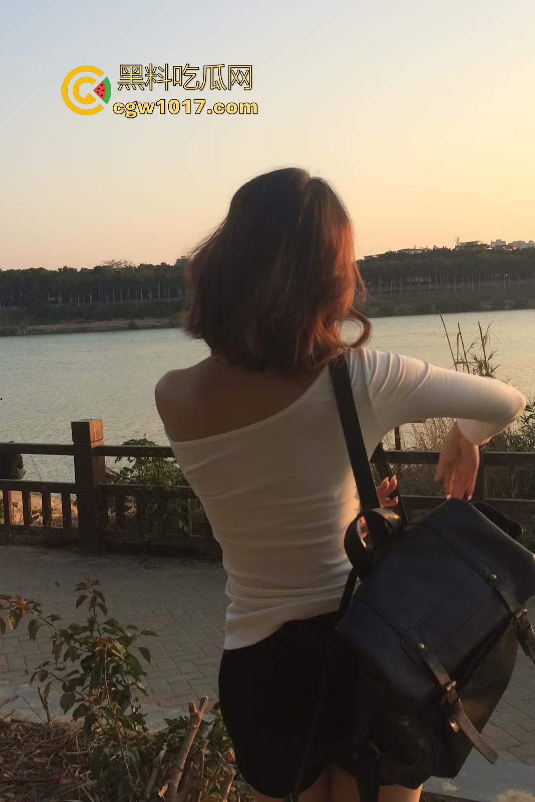 北京舞蹈学院【戴文英】交际舞女神3P!比赛认识的男人轮流上阵一个拍一个操B,学交际舞的成功转型顶级交际花!