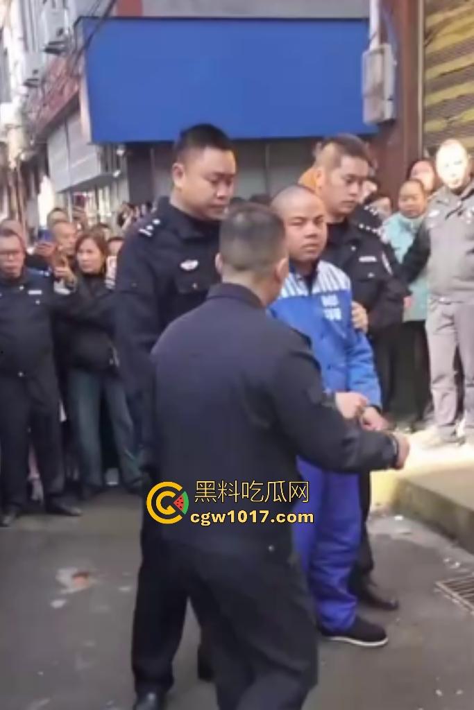 11月25日贵州习水温水偷盗140万现金的落网嫌犯指认现场，现金全数追回警方通报成功破案，不知能否还给需要的人？