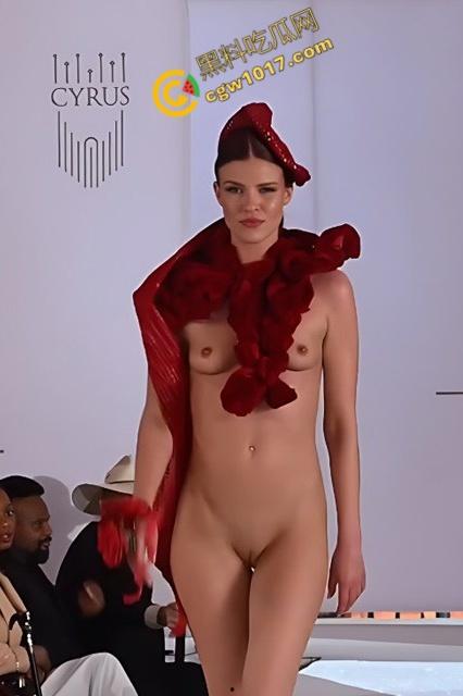 赤裸人肉T台狂肆绝伦!名模疯狂展示肉体,雪白胴体用猫步献上视觉大饱餐,美乳荡漾,宣告时尚之美!