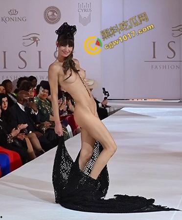 赤裸人肉T台狂肆绝伦!名模疯狂展示肉体,雪白胴体用猫步献上视觉大饱餐,美乳荡漾,宣告时尚之美!