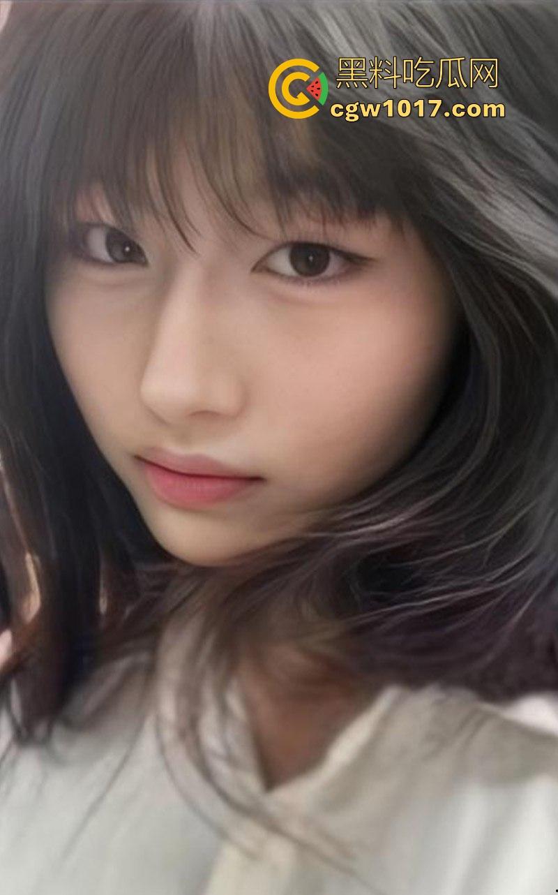 长沙医科大学【林安萱】性爱私拍曝光,清纯乖巧学妹被男友操成小母狗,各种情趣装诱惑骑乘,打桩爆操到眼神迷离!