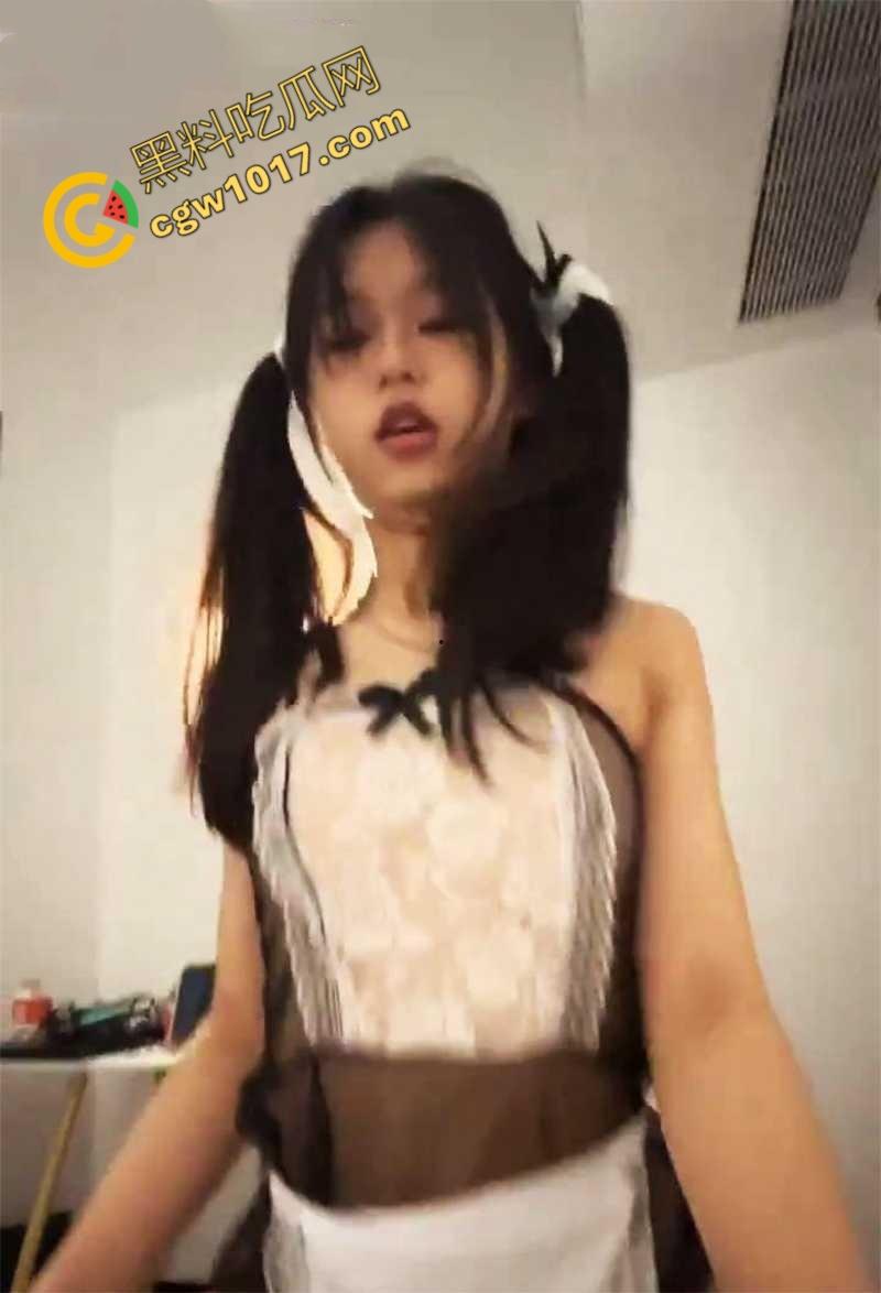 天津理工大学清纯学妹【张博雅】不雅视频爆红!恋情狂乱,处女献出,镜前淫态尽显,骑乘狂欢激情四射!