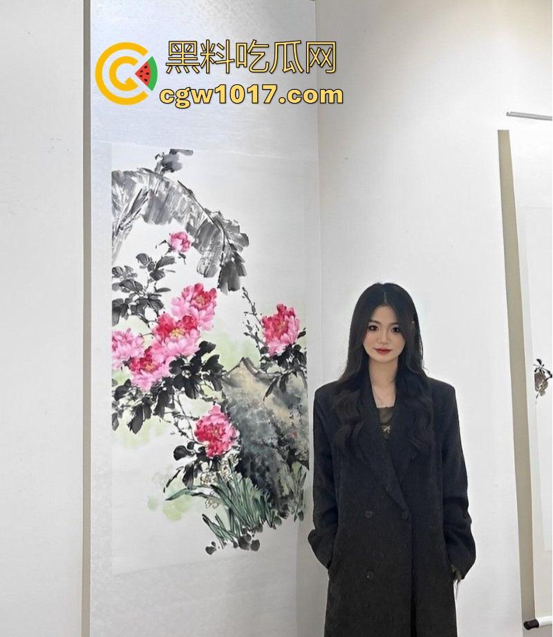 四川美术学院纯欲高冷学姐【李怡洋】约炮视频曝光,滴蜡调教反差母狗,深喉添屌技艺高超,花式做爱爆操满足颜射!