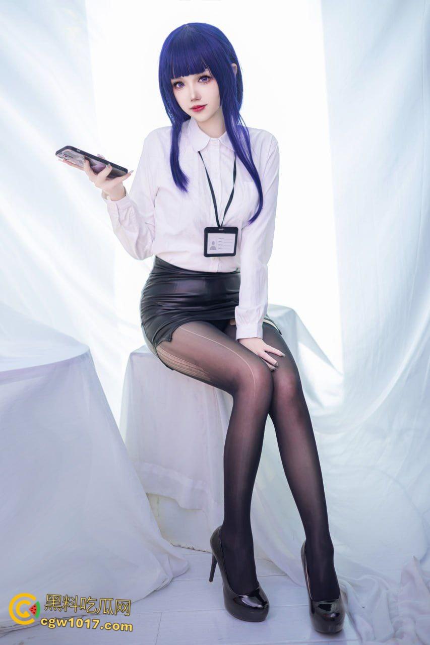 顶级福利姬【雪晴Astra】，透明体操服自拍福利，黏滑湿身紧贴白嫩酮体，丁字裤勒进粉穴，Q弹翘臀极致诱惑 ！