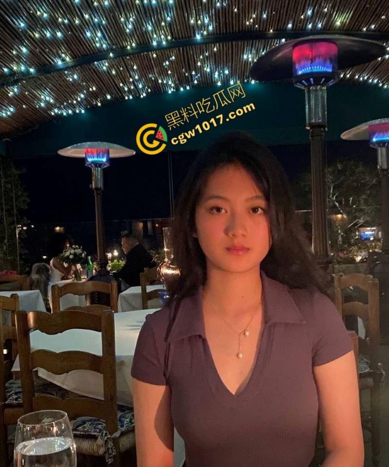 安徽阜阳师范大学眼镜妹【刘婷婷】被前男友曝光:口活深喉,吞精无限,狂野骑乘神情迷离,撼动人心!