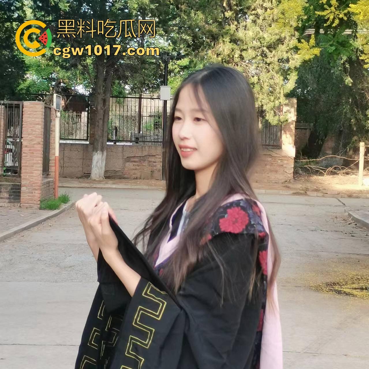 澳洲墨尔本大学清纯邻家【徐秀曼】极其淫荡反差，被学弟无套深插肥美肉鲍 ，学霸美女做爱非常淫骚！