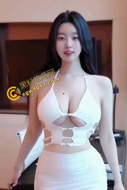 海角大神爆操爱穿丝袜的骚妈:按摩后乘虚而入,肥鲍鱼被暴力插入,白浆喷涌,欲望升腾!