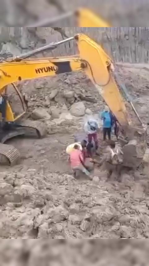 惊天摄魄!非洲刚果铜矿场坍塌惨剧:80人惨被活埋葬身矿场,挖掘机疯狂清尸,尸骨遍野!