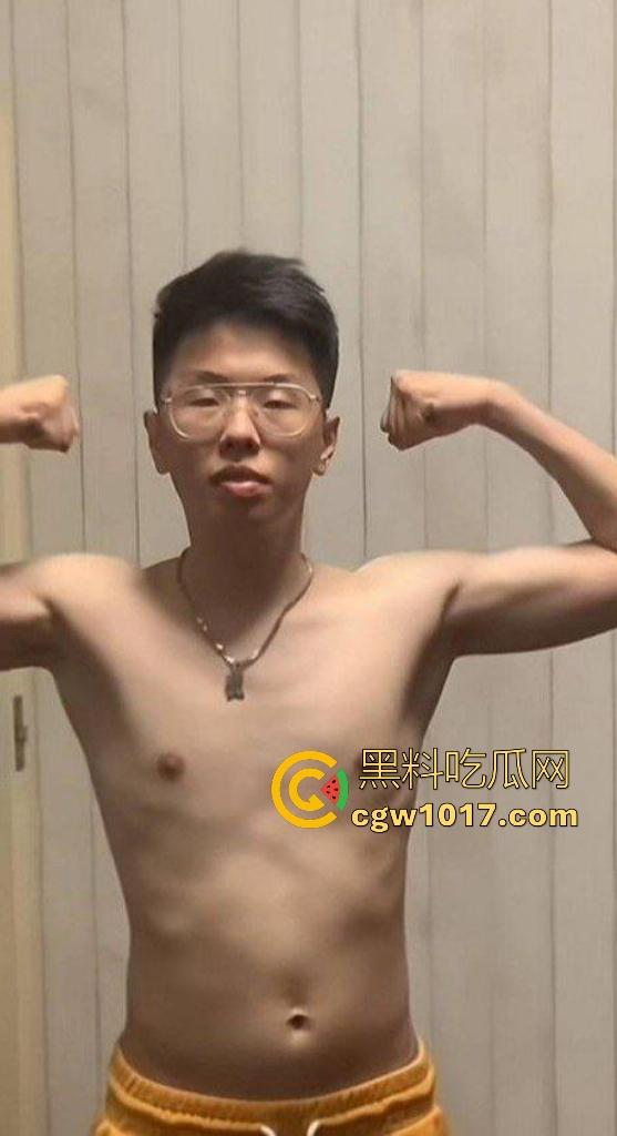 说唱歌手【米其林】出轨DQ兔怀孕,前有渣男隐瞒女友5年被DQ兔曝光,后有DQ兔前男友曝光还和曹万江有关系!