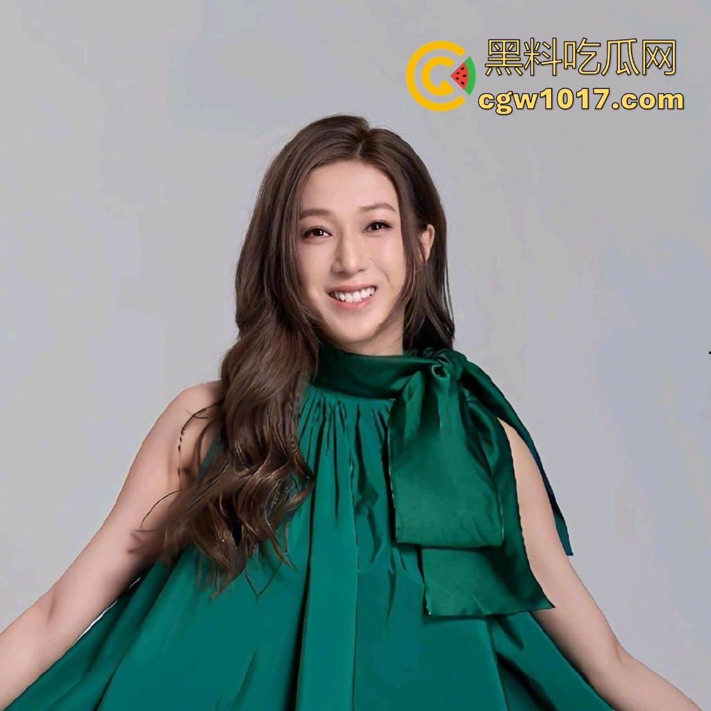 香港TVB女演员好彩妹【钟嘉欣】曝光老公【Jeremy】婚内出轨视频,童年女神为夫淡出竟遭背叛令人惋惜!