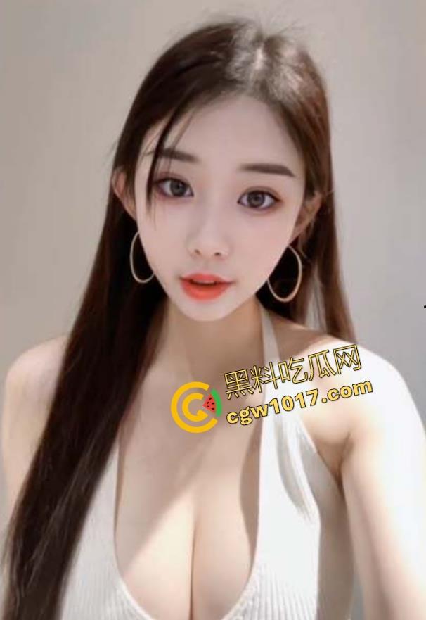 年轻小妈黑丝勾引,主动聊骚性感诱惑,像发了情的母狗一样主动骑乘,老爸酒醉在隔壁喊的更凶,无比刺激!