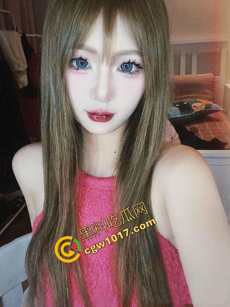 上海冷艳名媛夜夜被金主调教爽翻天:玲珑贵妇化身骚媚母狗,深喉肉搏,丰臀高撅,花心狂撞,欲仙欲死,极品尤物任君采撷!