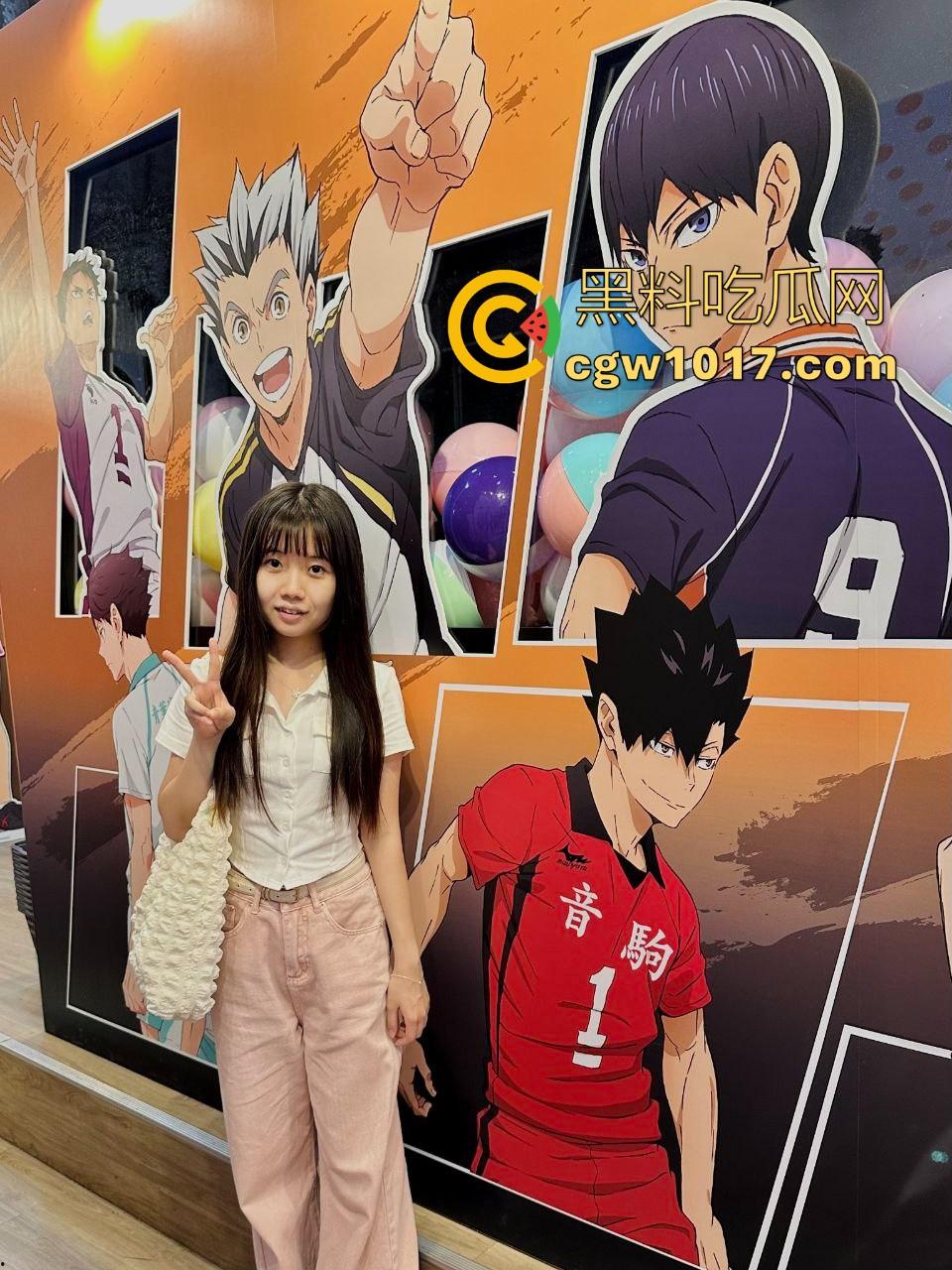 探探网聊3个月拿下极品小学妹，清纯可爱反差母狗，性爱口交技术一流，年纪轻轻花样挺多！