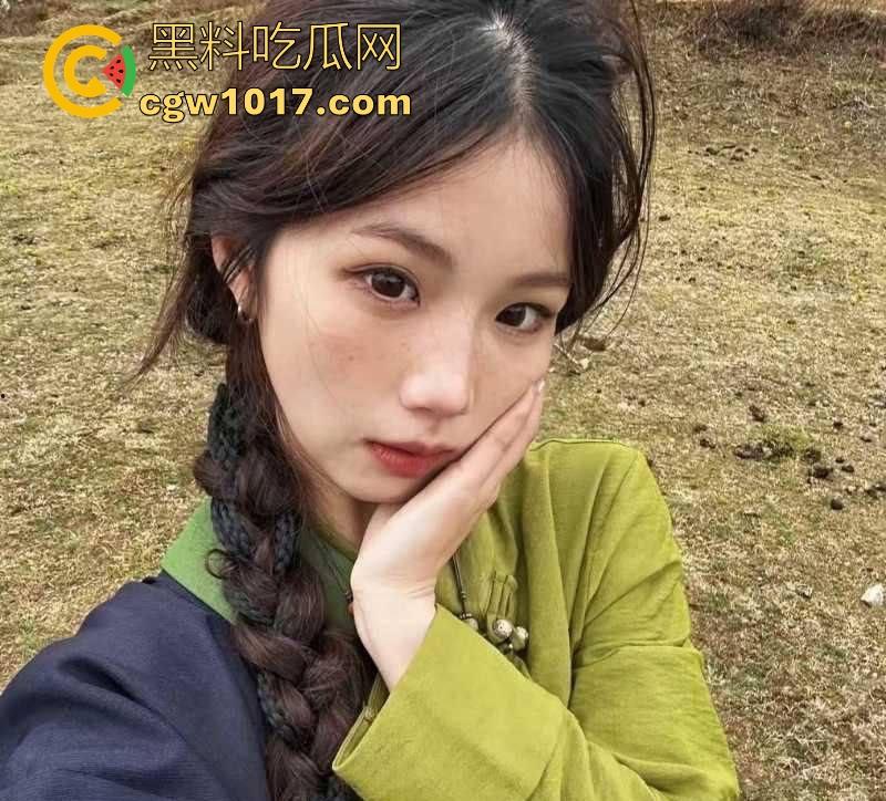 抖音热瓜骑行圈白兰鸽事件大曝光!纯欲女骑士傍富二代【木头叔叔】深夜酒店猛舔大屌,一晚十次打底,插完就甩!