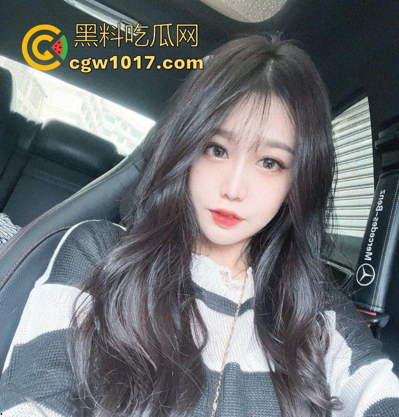 上海高颜值美少妇约炮健身教练，人妻平日端庄贤淑，私下却骚浪成性，女上位骑乘狂摇，被健身教练顶得不要不要的！