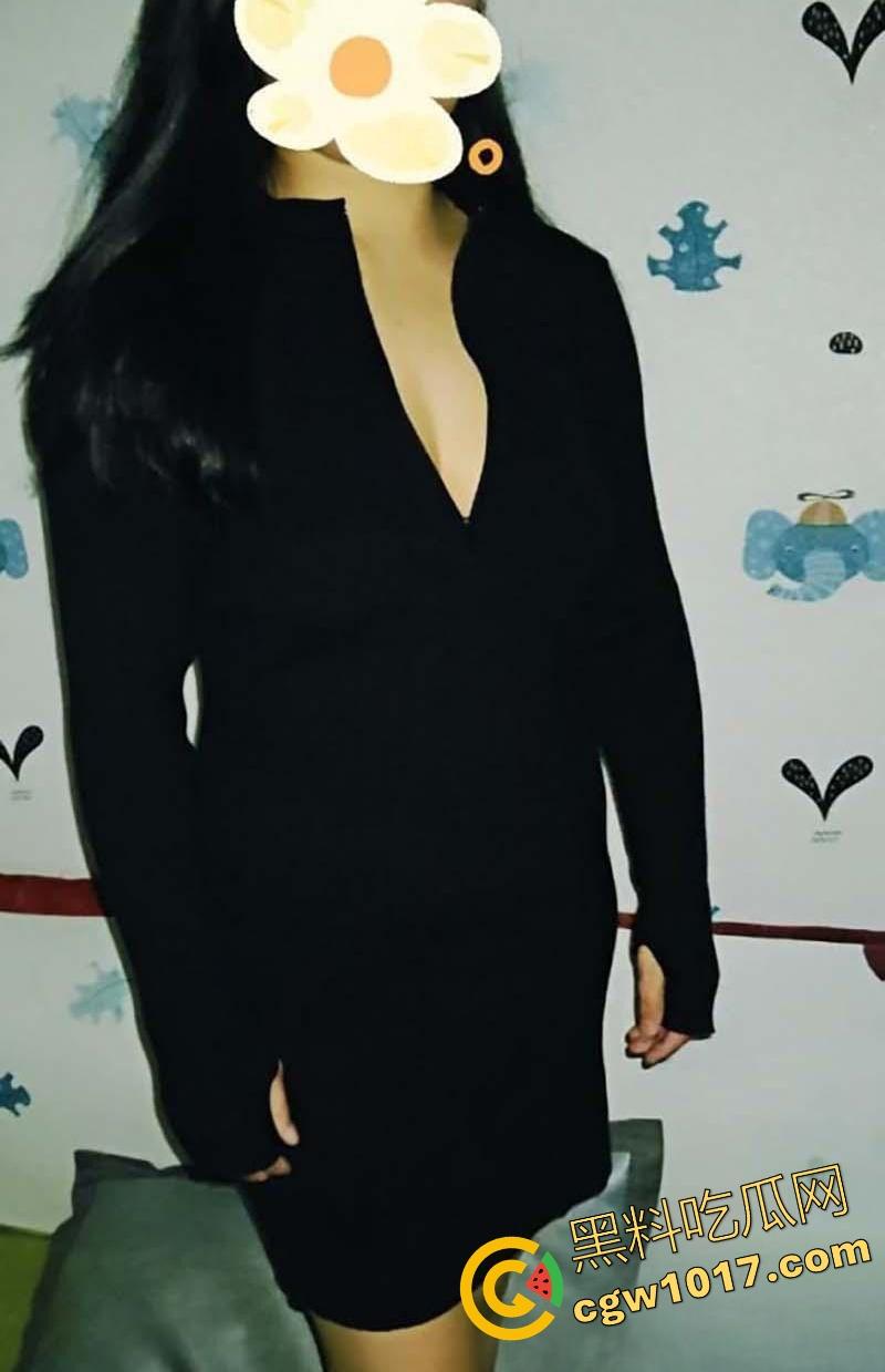 排卵期大姨子饥渴难耐，主动真空换装勾引，后妈裙瑜伽裤性感诱惑，微胖巨乳惨遭无情爆操内射！