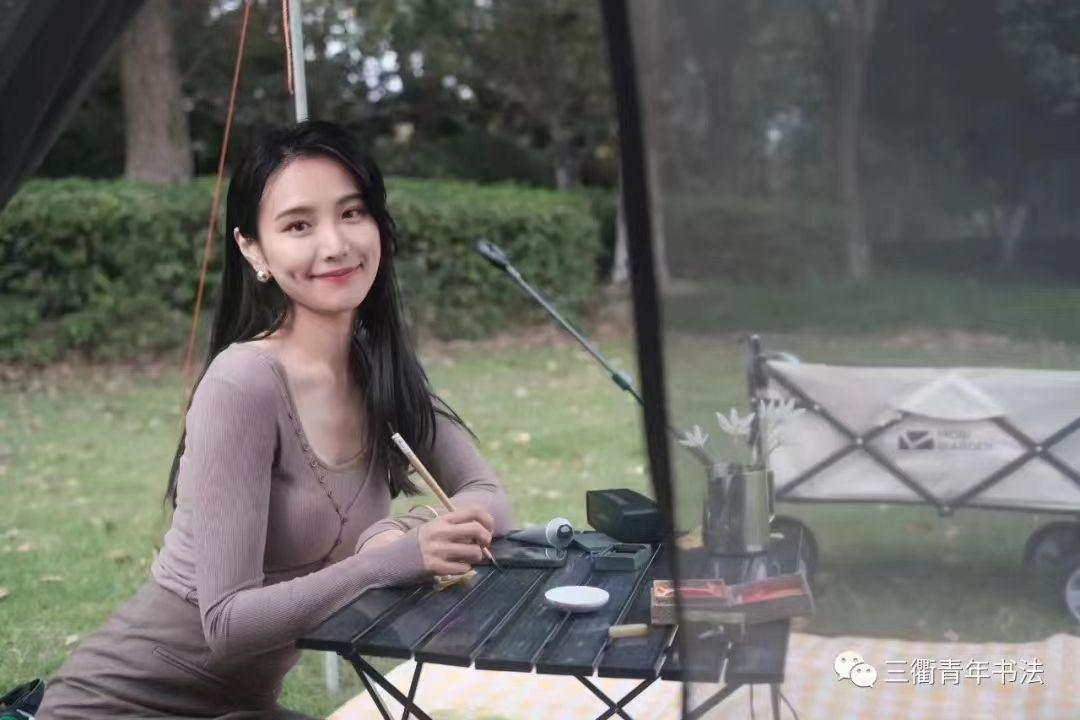 真实!江山市场监管局换妻狂欢:6P激情大战视频泄密,爆乳湿穴,激情四射,威严崩坏前途尽毁!