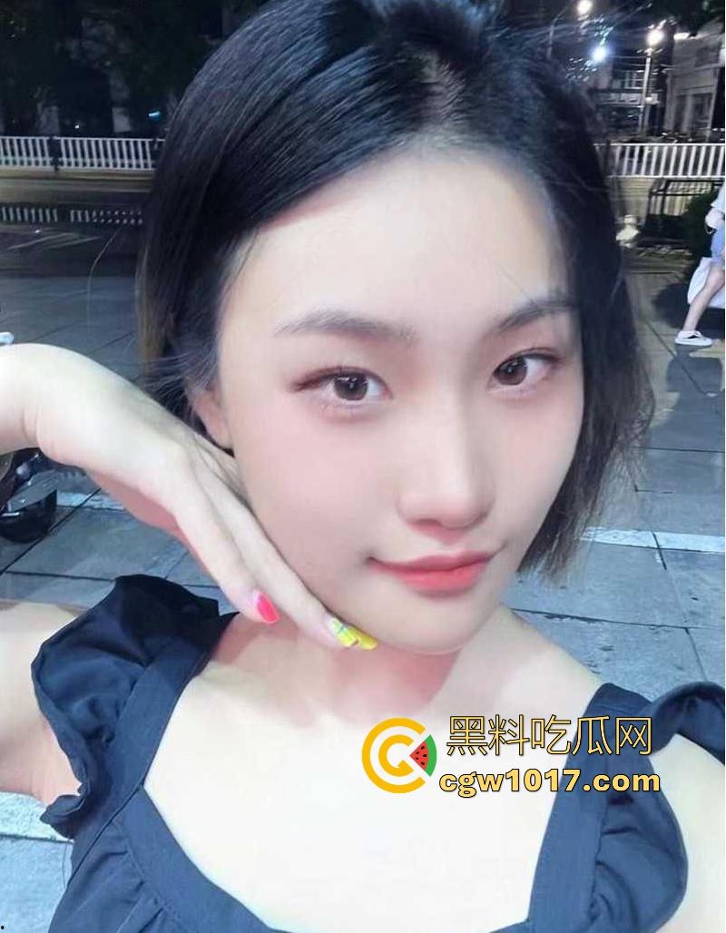 酒店幽会偷情出轨狂欢!年轻人妻母狗被情人猛攻骚穴,全程淫叫连连,不明所以的隔壁住客,以为是什么警报声了呢!