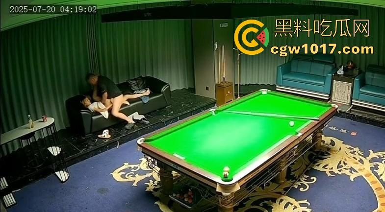 21世纪最伟大的职业台球助教!挽救了很多无知少女,也启蒙了很多少男,让我们好好重温一下那些经典名媛战役吧!