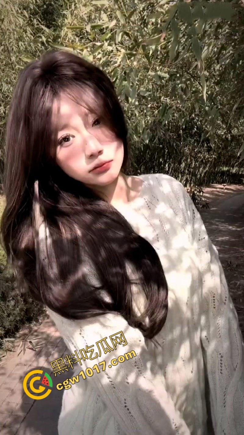 江苏女神【薛颜琪】约炮视频曝光！骚浪淫态，深喉技巧丰富，横流白浆，极品尤物欲仙欲死！