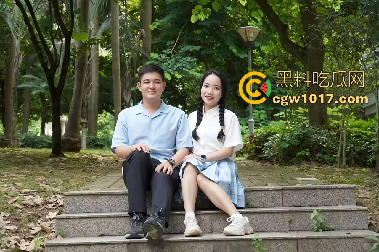 抖音热搜!南宁二中星轨大瓜全梳理,把自己和男朋友的故事写成书,记录他们在各个角落的亲密行为,真实故事撰写!