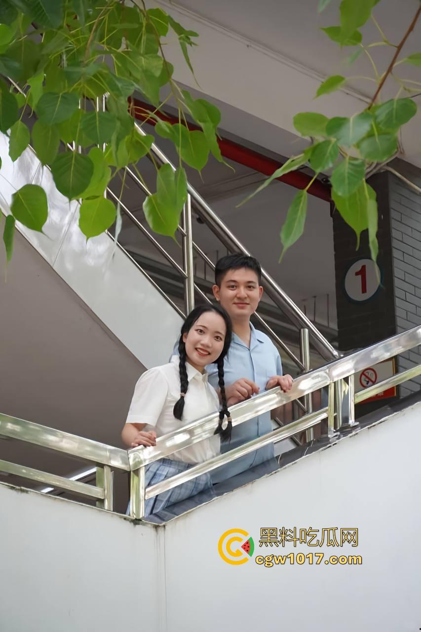 抖音热搜!南宁二中星轨大瓜全梳理,把自己和男朋友的故事写成书,记录他们在各个角落的亲密行为,真实故事撰写!