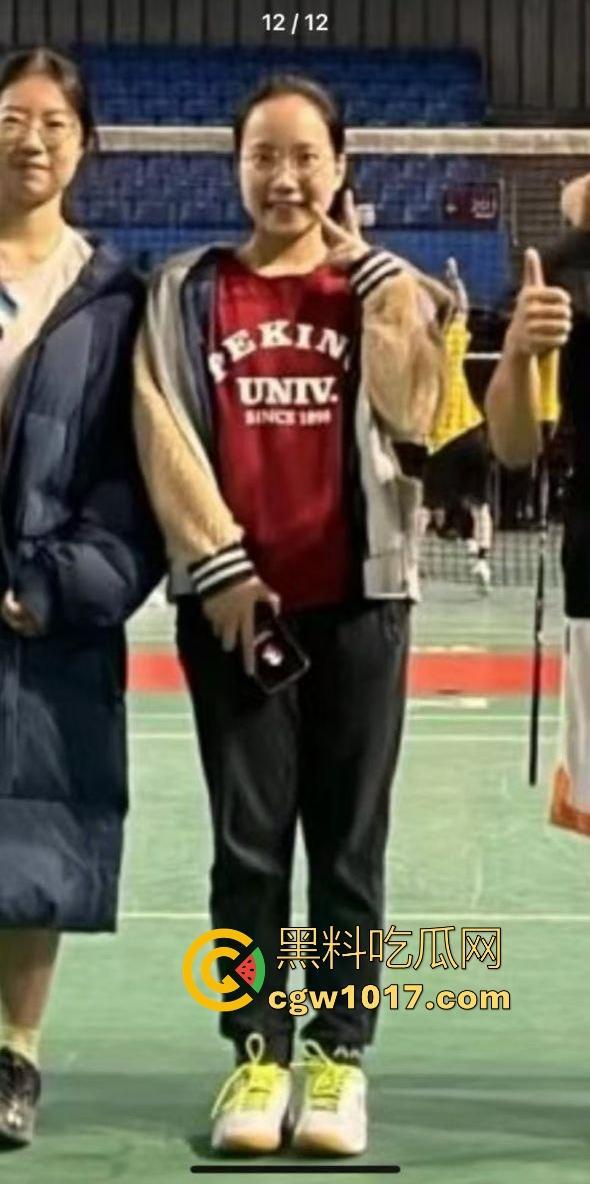 抖音热搜!南宁二中星轨大瓜全梳理,把自己和男朋友的故事写成书,记录他们在各个角落的亲密行为,真实故事撰写!