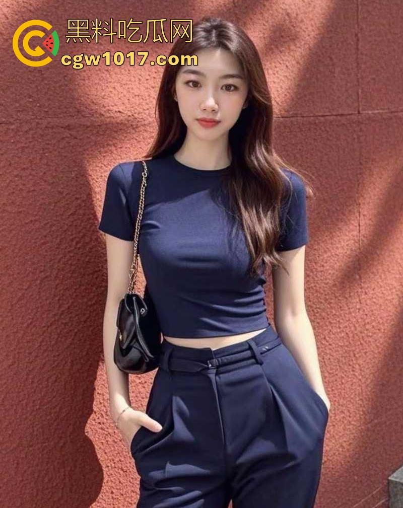 深圳大学【霍恩恩】酒店门口还装人模狗样，一进房门直接变发情野猫，男友操得脸发青都射不赢她这淫货一炮！