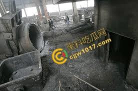 震撼!菲律宾钢厂惨剧:钢水如魔鬼喷发,烈焰吞噬生命,烧伤死亡者无数,惨象人间地狱!