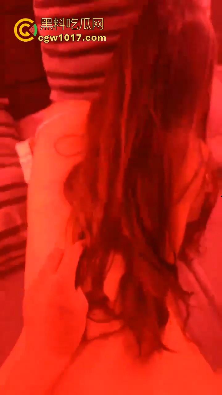 黑料探店系列！真实走进美团高星私人电影院，价格只能说略贵，能操能扣为所欲为，这身材颜值物超所值！