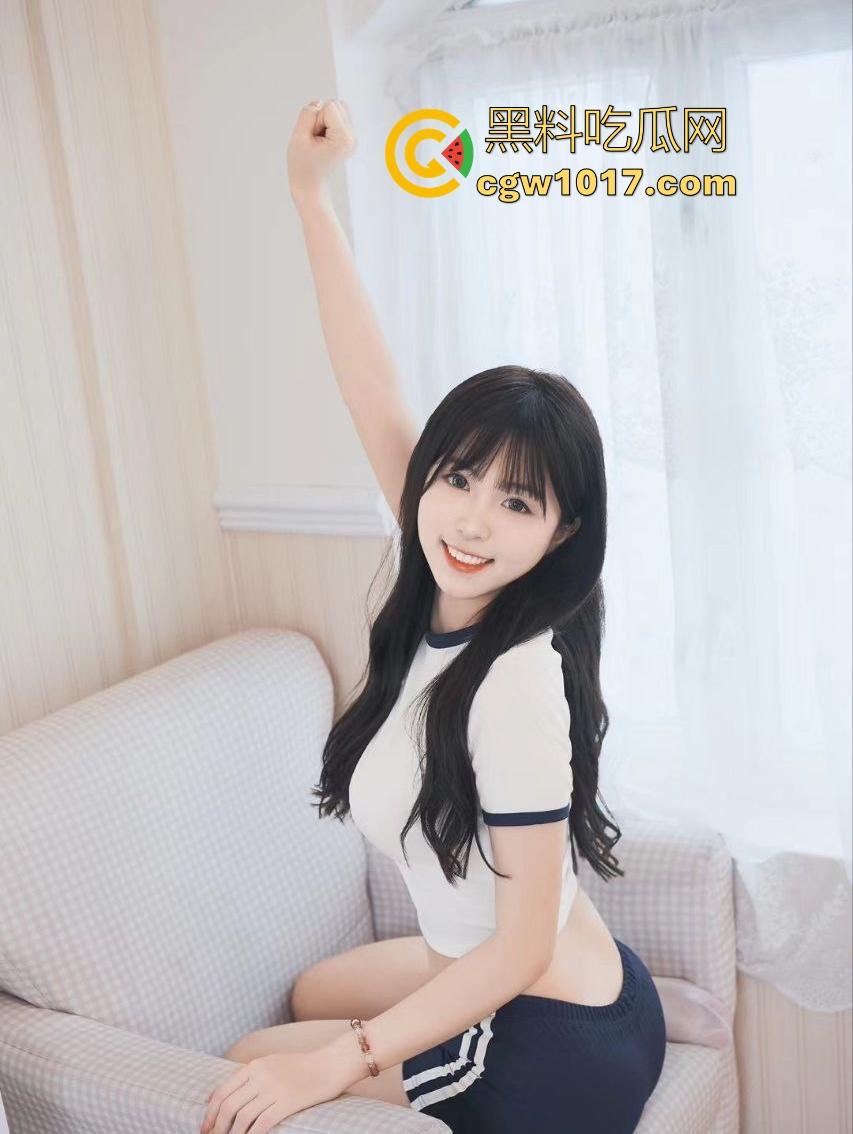 抖音高颜值尤物网红【Mmakcas】不雅视频曝光,短视频里的擦边女神,广州天价逼,淫水喷溅如泉涌!