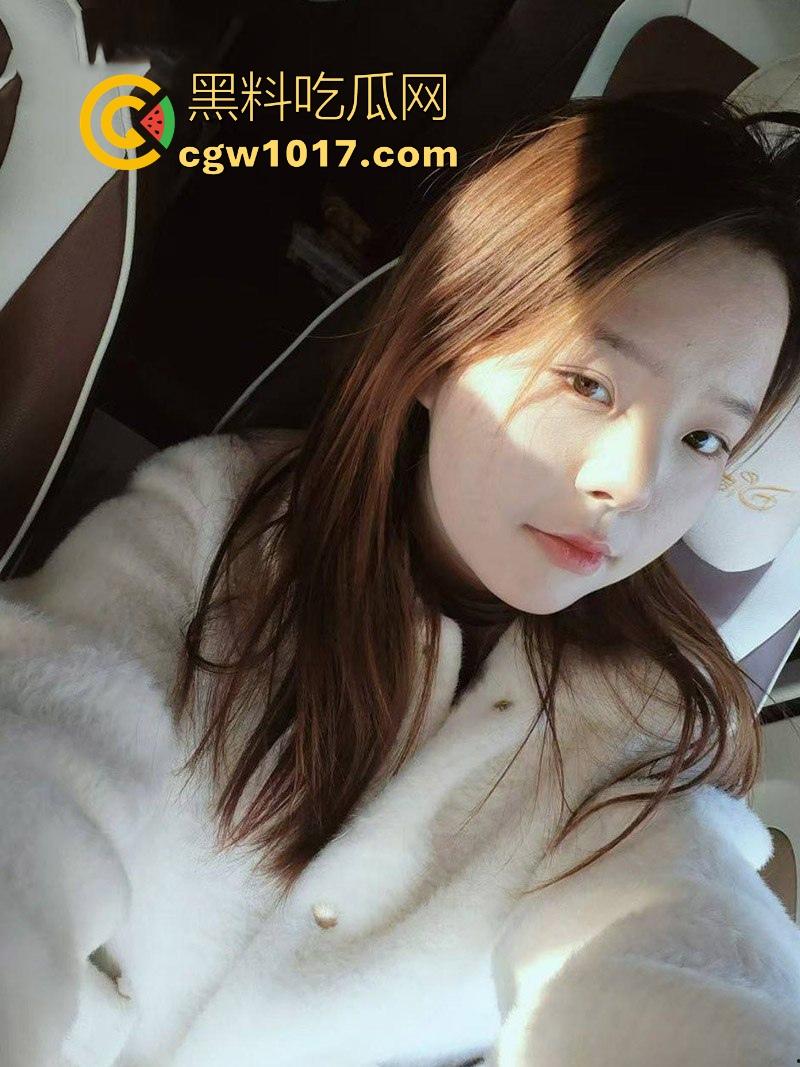 河南第一小学5年纪3班数学老师【肖莹】跟男友性爱视频泄露,丰满如肉弹,骚逼湿透饥渴,全程露脸骑乘做爱!