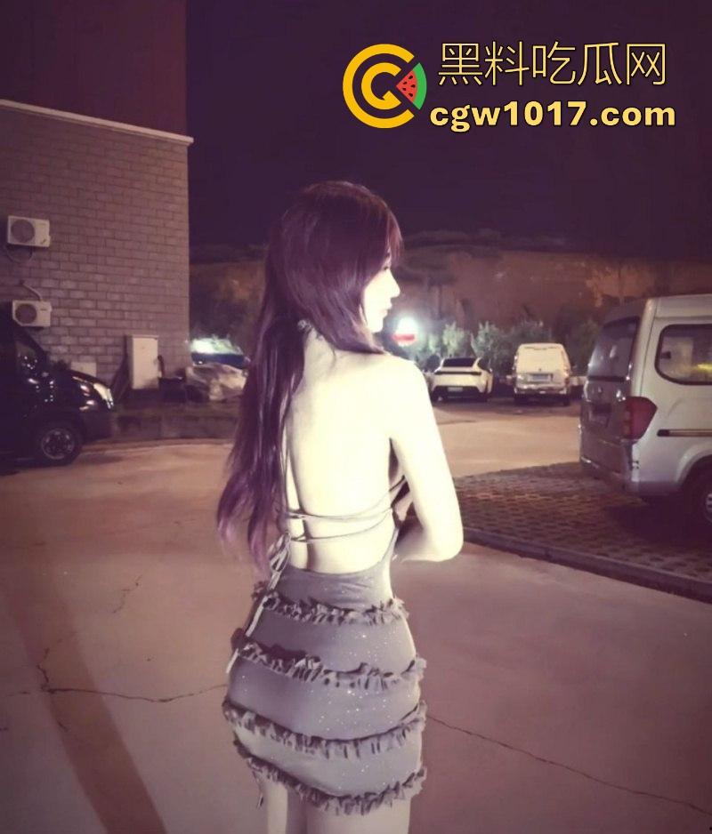 广东美术学院【李柒然】清纯女神秒变反差母狗，红唇裹住粗硬大屌，深喉跪舔，无套后入，不是一般的骚啊！