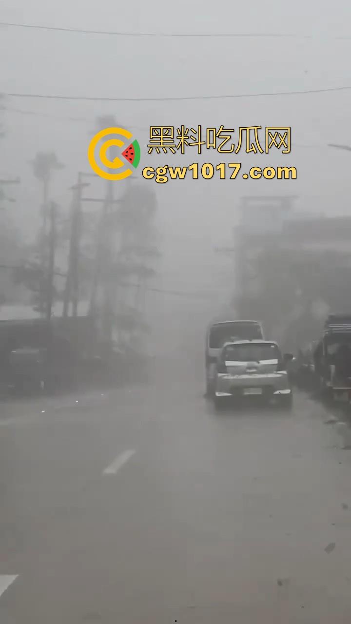 超强台风海鸥强势登陆菲律宾,全国进入灾难状态至少导致142人死亡,127人失踪,近几年全世界环境真的越来越严重了!