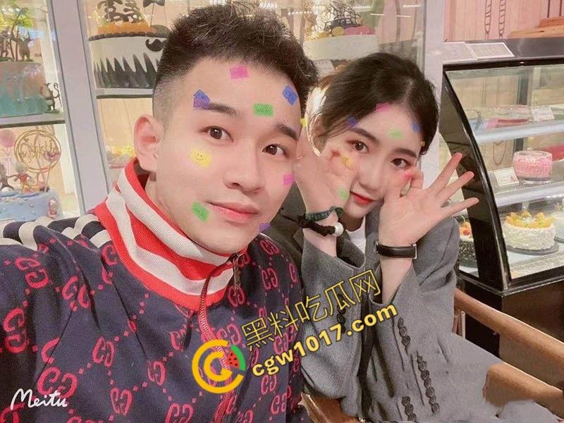 辽源巴卤社火锅店老板娘私下嗜好多人乱交,绿帽老公分享骚照,性感骚穴被无套爆操,白浆横流,淫靡不堪!