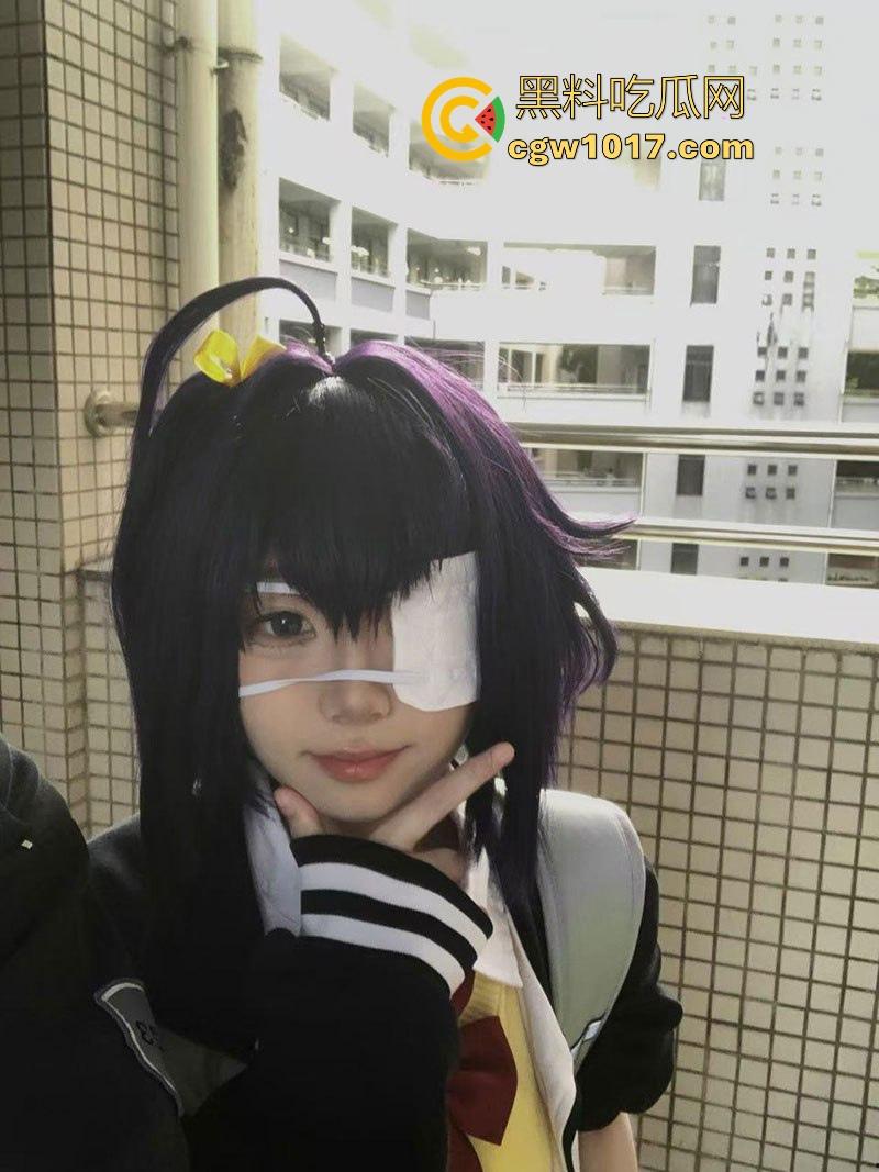 东莞城市学院白月光学妹【林美玲】清纯反差coser,社团的社宠,不料私下被猥琐学长无套打桩内射,可爱滤镜全碎!